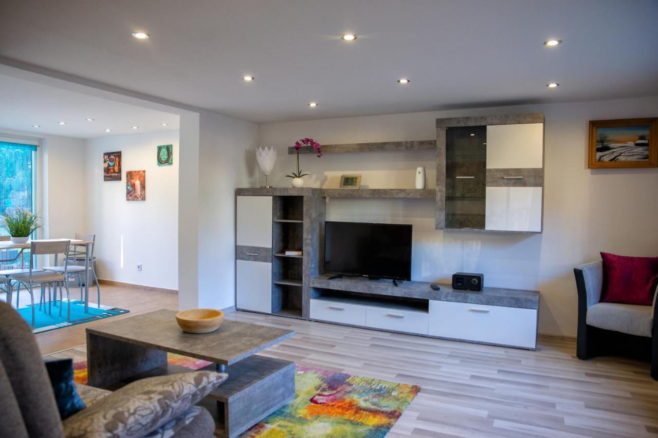 Ferienhaus Am Reiterhof Темплин Екстериор снимка