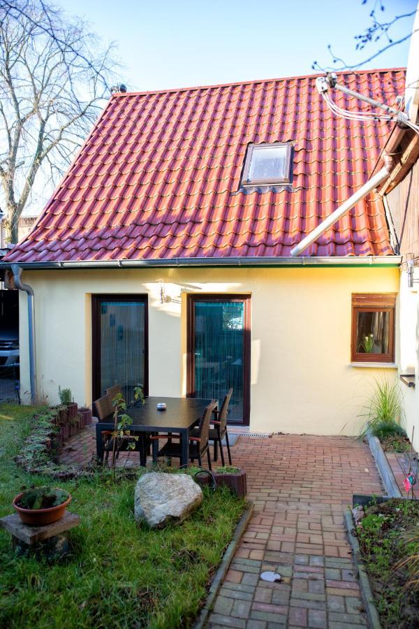 Ferienhaus Am Reiterhof Темплин Екстериор снимка